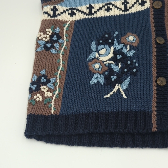 Vintage Christopher & Banks Knit Vest Women's Small Hand Embroidered Buttons - Picture 6 of 11